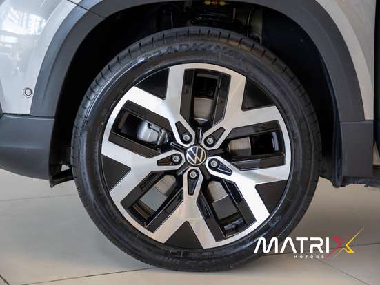 VOLKSWAGEN-TAOS-1.4 250 TSI TOTAL FLEX HIGHLINE AUTOMÁTICO VOLKSWAGEN-TAOS-2024