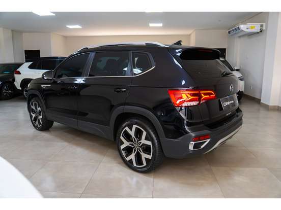 VOLKSWAGEN-TAOS-1.4 250 TSI TOTAL FLEX HIGHLINE AUTOMÁTICO VOLKSWAGEN-TAOS-2024