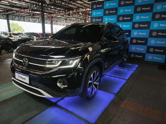 VOLKSWAGEN-TAOS-2022