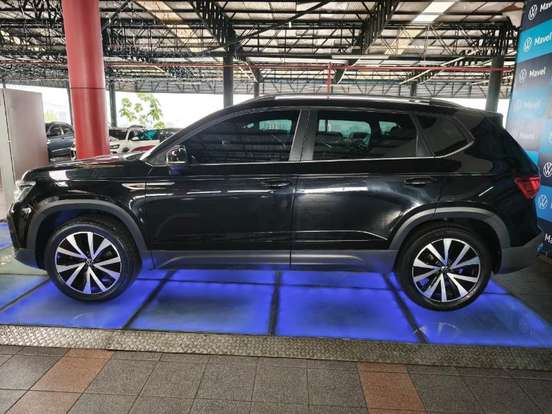 VOLKSWAGEN-TAOS-1.4 250 TSI TOTAL FLEX HIGHLINE AUTOMÁTICO VOLKSWAGEN-TAOS-2022