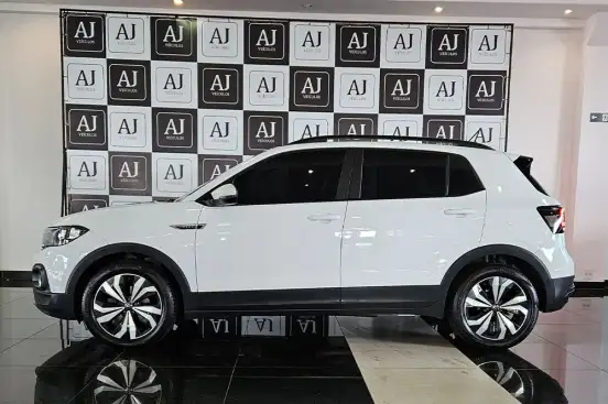 VOLKSWAGEN-T-CROSS-2024