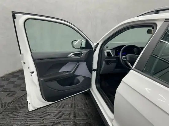 VOLKSWAGEN-T-CROSS-2025