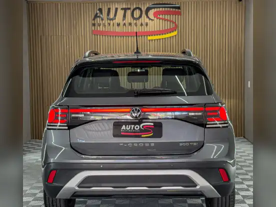 VOLKSWAGEN-T-CROSS-2024