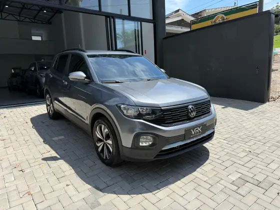 VOLKSWAGEN T-CROSS 1.0 200 TSI TOTAL FLEX AUTOMÁTICO