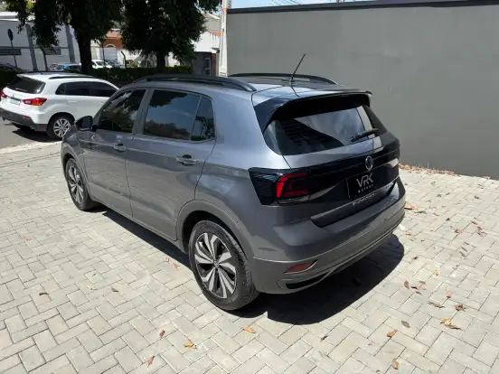 VOLKSWAGEN-T-CROSS-1.0 200 TSI TOTAL FLEX AUTOMÁTICO VOLKSWAGEN-T-CROSS-2022