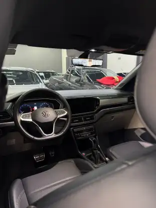 VOLKSWAGEN-T-CROSS-2022