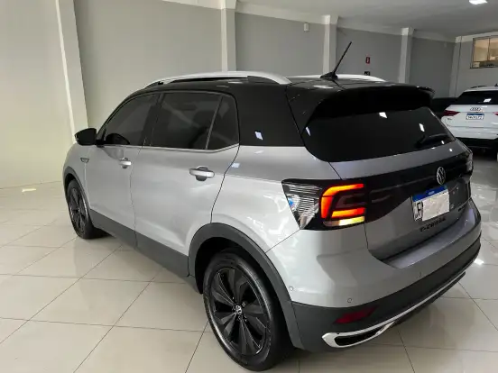 VOLKSWAGEN-T-CROSS-2023