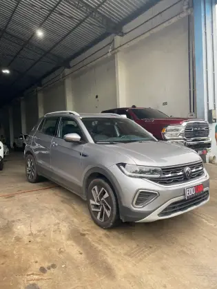 VOLKSWAGEN T-CROSS 1.4 250 TSI TOTAL FLEX HIGHLINE AUTOMÁTICO