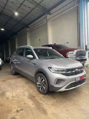 VOLKSWAGEN-T-CROSS-1.4 250 TSI TOTAL FLEX HIGHLINE AUTOMÁTICO VOLKSWAGEN-T-CROSS-2025