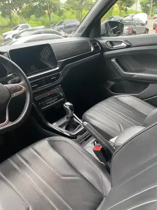 VOLKSWAGEN-T-CROSS-2025