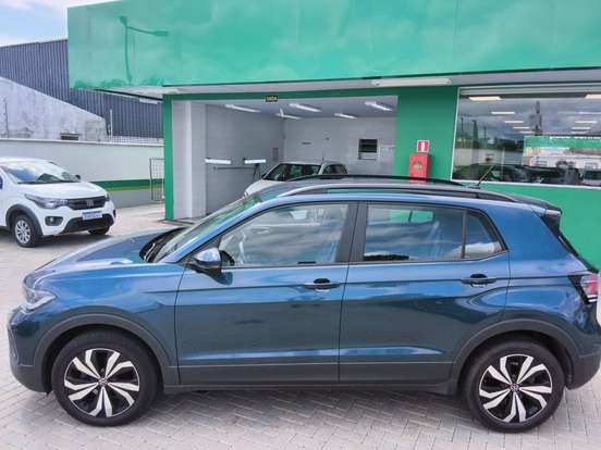 VOLKSWAGEN-T-CROSS-1.0 200 TSI TOTAL FLEX AUTOMÁTICO VOLKSWAGEN-T-CROSS-2025