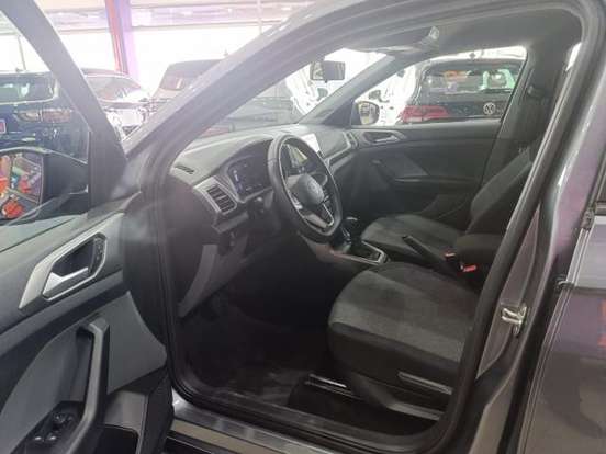 VOLKSWAGEN-T-CROSS-1.0 200 TSI TOTAL FLEX AUTOMÁTICO VOLKSWAGEN-T-CROSS-2025