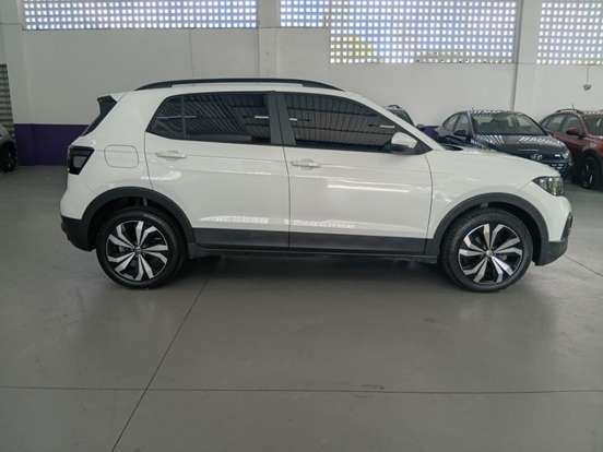 VOLKSWAGEN-T-CROSS-1.0 200 TSI TOTAL FLEX AUTOMÁTICO VOLKSWAGEN-T-CROSS-2023