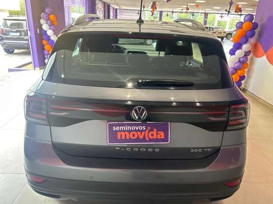 VOLKSWAGEN-T-CROSS-2024
