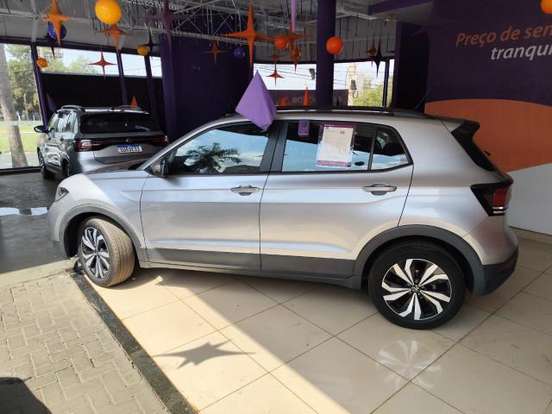 VOLKSWAGEN-T-CROSS-2024