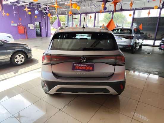 VOLKSWAGEN-T-CROSS-2024