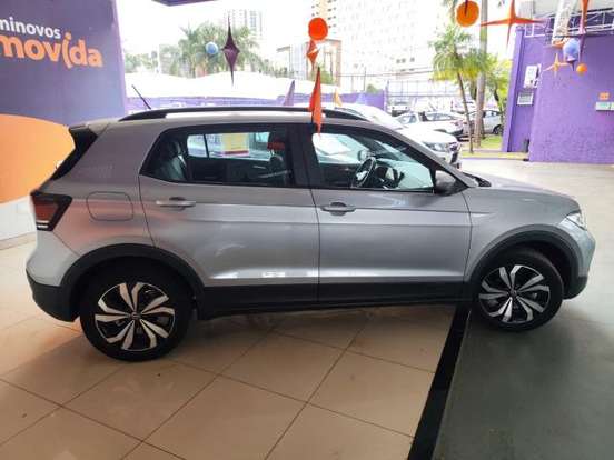 VOLKSWAGEN-T-CROSS-2024