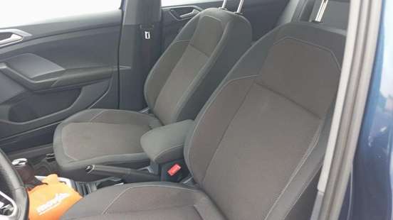 VOLKSWAGEN-T-CROSS-2024