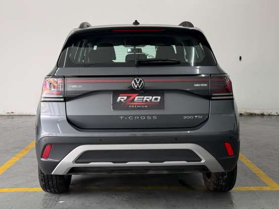 VOLKSWAGEN-T-CROSS-1.0 200 TSI TOTAL FLEX AUTOMÁTICO VOLKSWAGEN-T-CROSS-2025