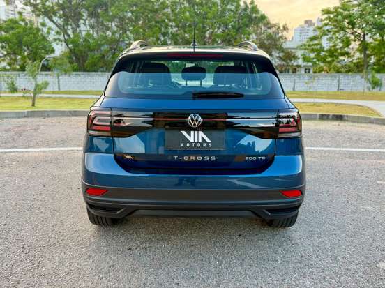 VOLKSWAGEN-T-CROSS-1.0 200 TSI TOTAL FLEX AUTOMÁTICO VOLKSWAGEN-T-CROSS-2022