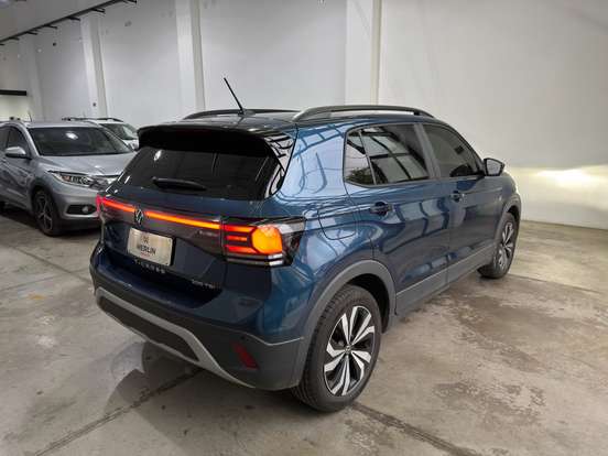 VOLKSWAGEN-T-CROSS-2024