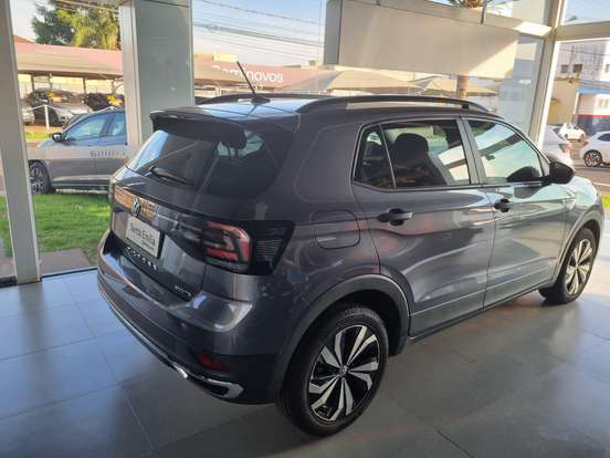 VOLKSWAGEN-T-CROSS-1.0 200 TSI TOTAL FLEX AUTOMÁTICO VOLKSWAGEN-T-CROSS-2021