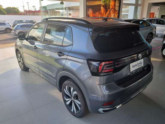 VOLKSWAGEN-T-CROSS-2021
