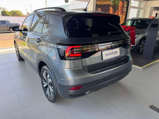 VOLKSWAGEN-T-CROSS-2022