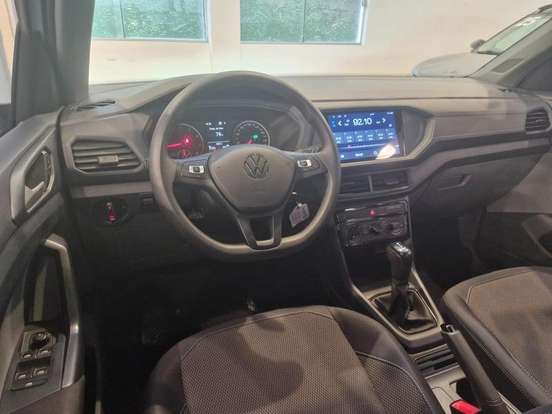 VOLKSWAGEN-T-CROSS-2022