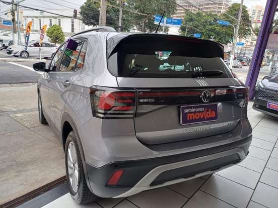 VOLKSWAGEN-T-CROSS-2025