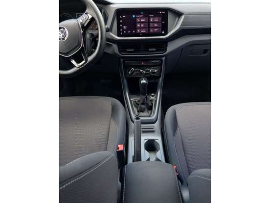 VOLKSWAGEN-T-CROSS-2021