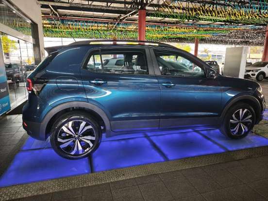 VOLKSWAGEN-T-CROSS-2023