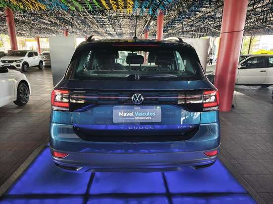 VOLKSWAGEN-T-CROSS-2023