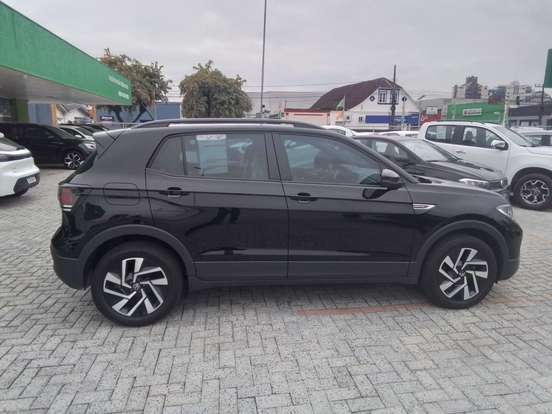 VOLKSWAGEN-T-CROSS-2025