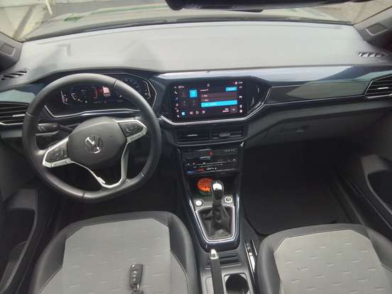 VOLKSWAGEN-T-CROSS-2024