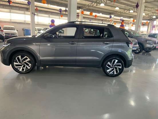VOLKSWAGEN-T-CROSS-1.0 200 TSI TOTAL FLEX COMFORTLINE AUTOMÁTICO VOLKSWAGEN-T-CROSS-2025