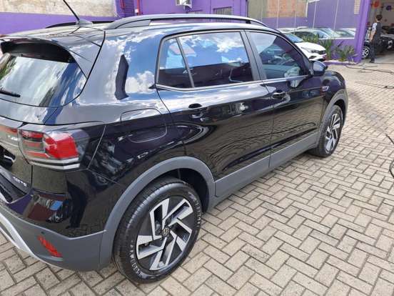 VOLKSWAGEN-T-CROSS-1.0 200 TSI TOTAL FLEX COMFORTLINE AUTOMÁTICO VOLKSWAGEN-T-CROSS-2025
