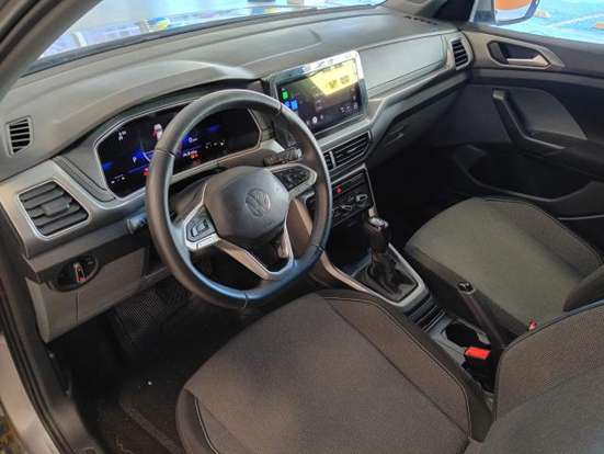 VOLKSWAGEN-T-CROSS-2024