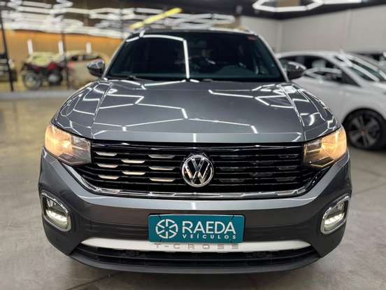 VOLKSWAGEN-T-CROSS-2019
