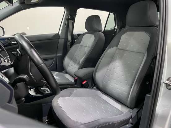VOLKSWAGEN-T-CROSS-2022