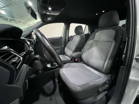 VOLKSWAGEN-T-CROSS-2022
