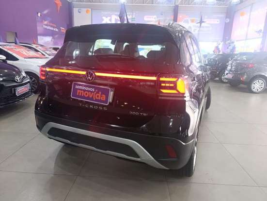 VOLKSWAGEN-T-CROSS-2024
