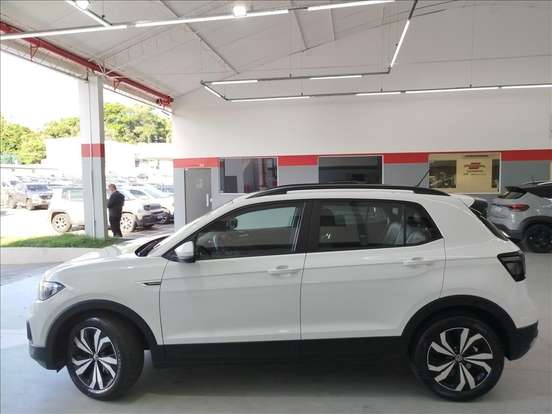 VOLKSWAGEN-T-CROSS-1.0 200 TSI TOTAL FLEX COMFORTLINE AUTOMÁTICO VOLKSWAGEN-T-CROSS-2023