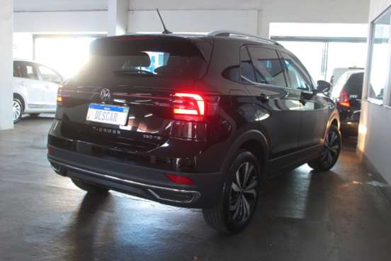 VOLKSWAGEN-T-CROSS-2022