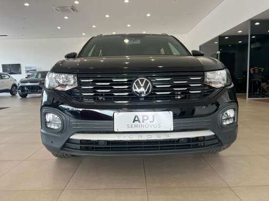 VOLKSWAGEN-T-CROSS-2023