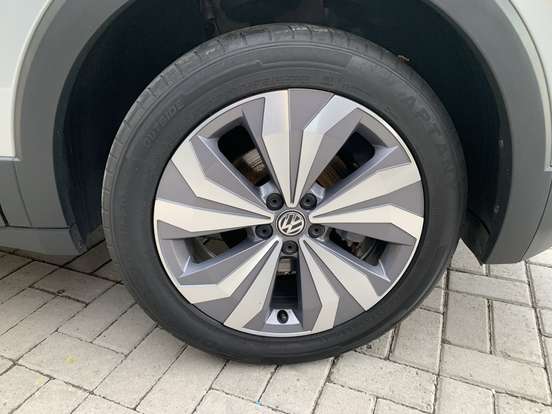 VOLKSWAGEN-T-CROSS-1.0 200 TSI TOTAL FLEX COMFORTLINE AUTOMÁTICO VOLKSWAGEN-T-CROSS-2019