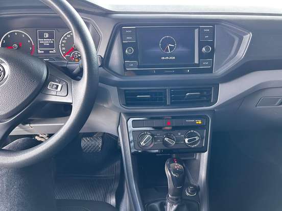 VOLKSWAGEN-T-CROSS-2020