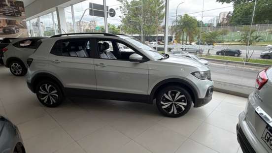 VOLKSWAGEN-T-CROSS-2023