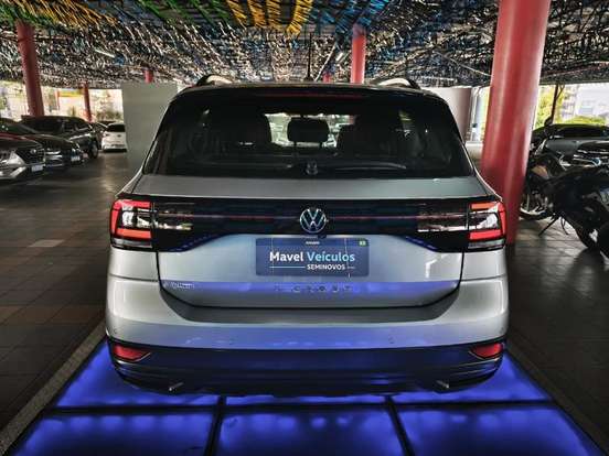 VOLKSWAGEN-T-CROSS-2023