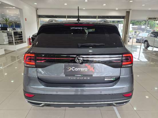 VOLKSWAGEN-T-CROSS-2023